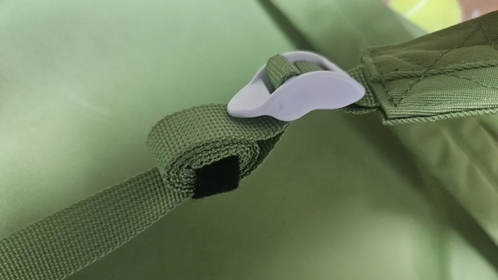 다른 각도에서 본 고정 상태