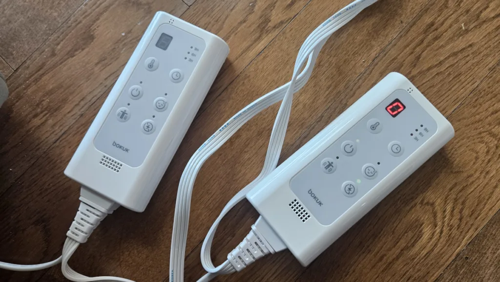 컨트롤러 하나는 전원 불량으로 교환했다