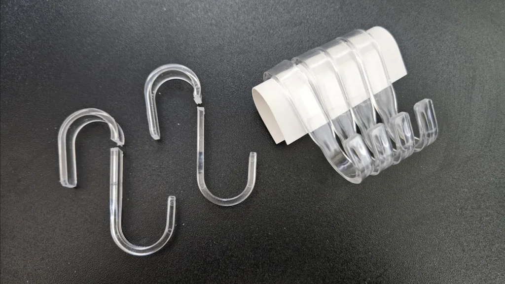 후크의 좁은 쪽을 잘라낸 모습