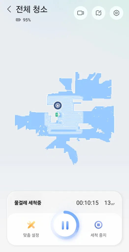 청소 도중 물걸레 세척 간격이 되면 도크로 복귀하여 물걸레를 세척하고 다시 청소를 재개한다